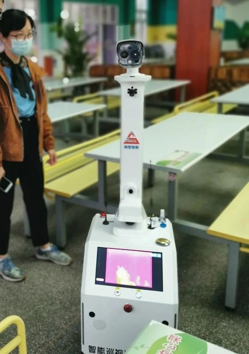 學校2.png